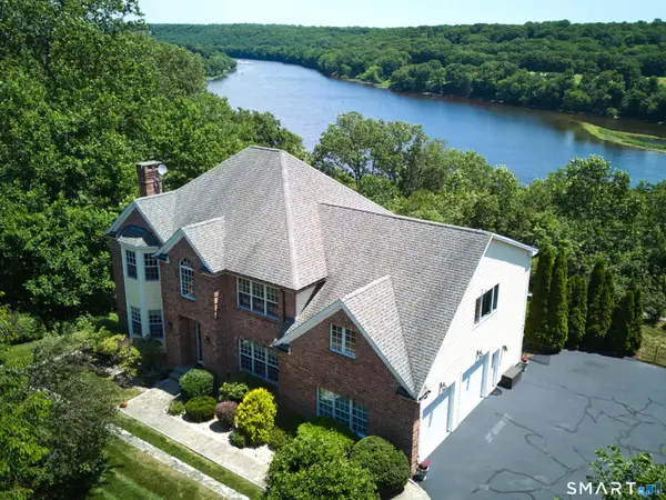 4 Nature Lane, Shelton, CT 06484