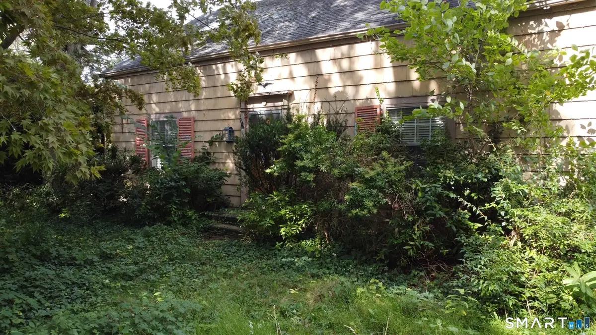 6 Lincoln Avenue, Old Greenwich, CT 06870 - #1