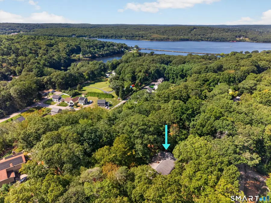 35 Inchcliffe Drive, Gales Ferry, CT 06335 - #2