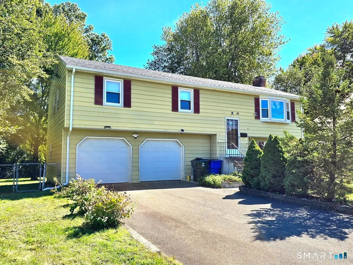 4 Echo Lane, West Hartford, CT 06107 - #1