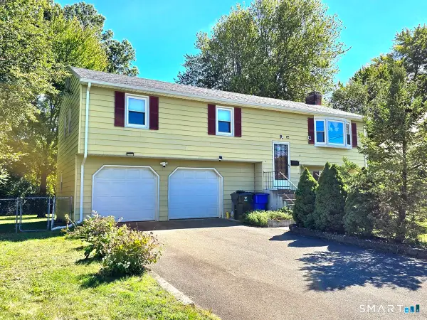 4 Echo Lane, West Hartford, CT 06107