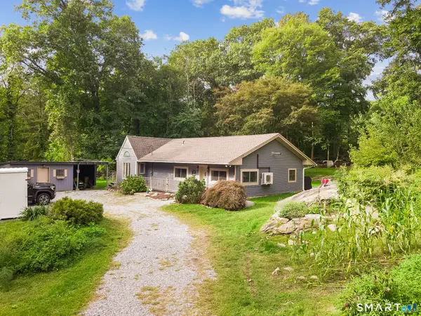 66 Cook Lane, Beacon Falls, CT 06403
