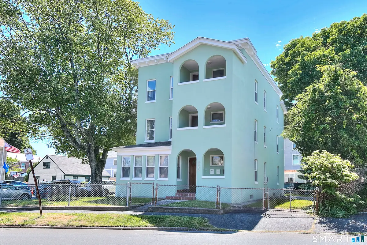 2029 Kings Highway, Fairfield, CT 06824 - #1