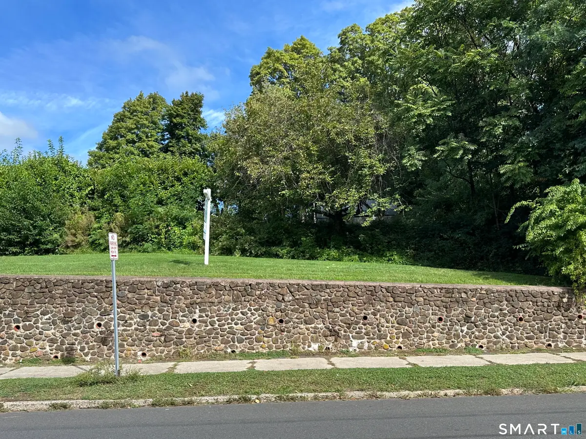 482 Commonwealth Avenue, New Britain, CT 06053 - #1