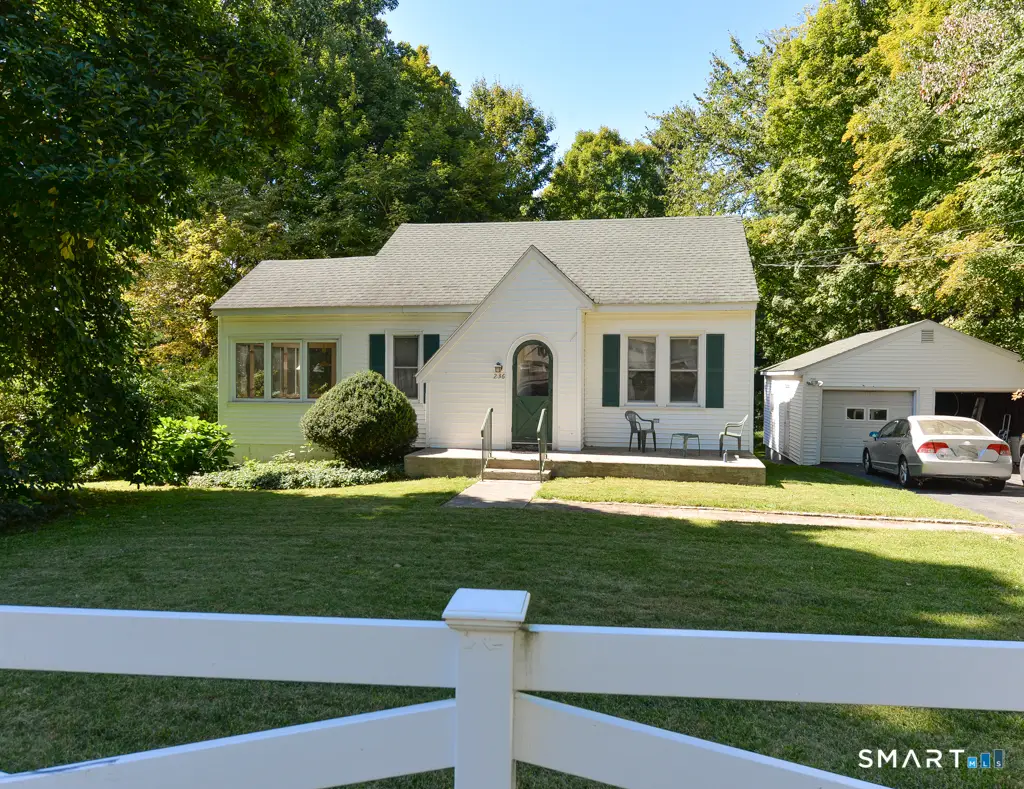 236 East Waterbury Road, Naugatuck, CT 06770 - #1