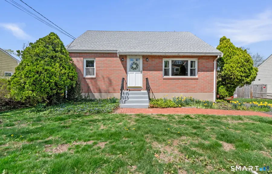 27 Baldwin Street, Meriden, CT 06451 - #3