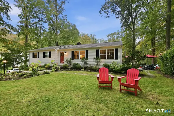 32 Wellsweep Drive, Madison, CT 06443