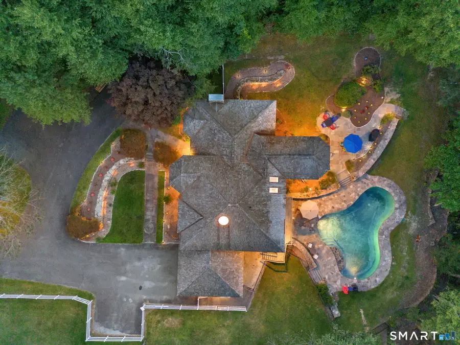 24 Roxbury Road, Woodbury, CT 06798 - #2