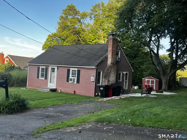 14 White Road, Meriden, CT 06450