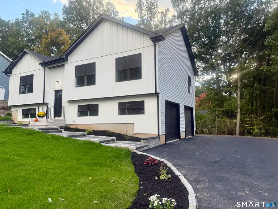 202 Pleasant View Avenue, Bristol, CT 06010 - #2