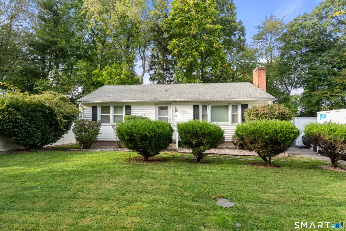 22 Brookdale Avenue, Bloomfield, CT 06002 - #1