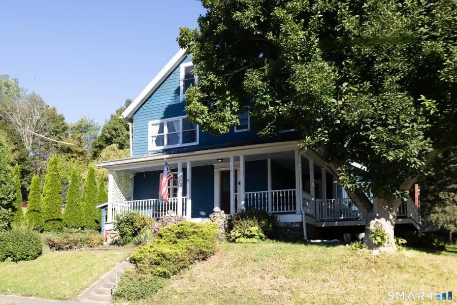 57 Sunnyside Avenue, Watertown, CT 06779 - #3