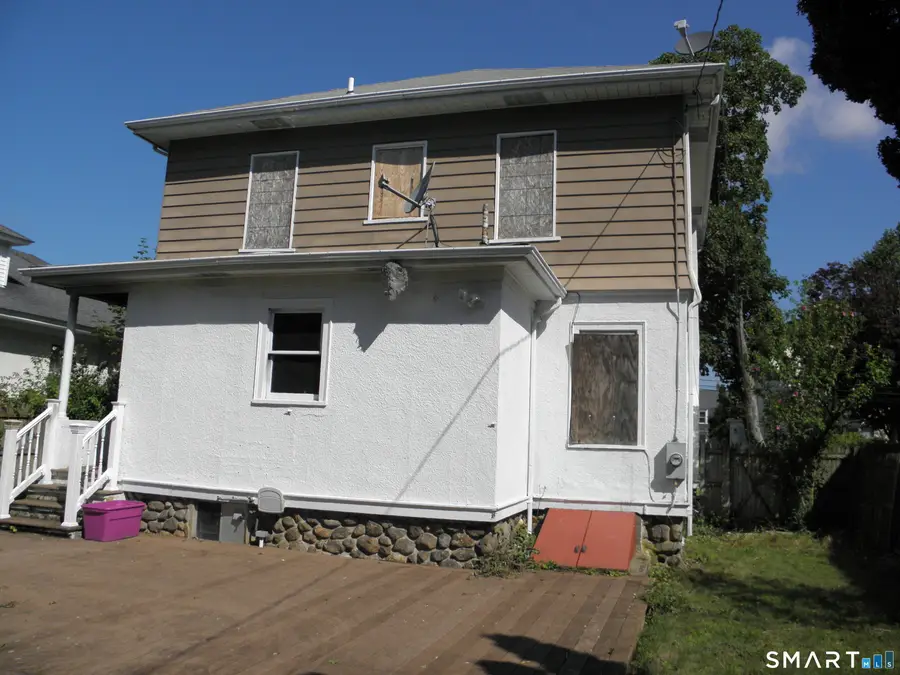 50 Sherman Street, New London, CT 06320 - #2