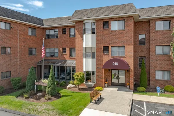 216 Quinnipiac Avenue #213, North Haven, CT 06473