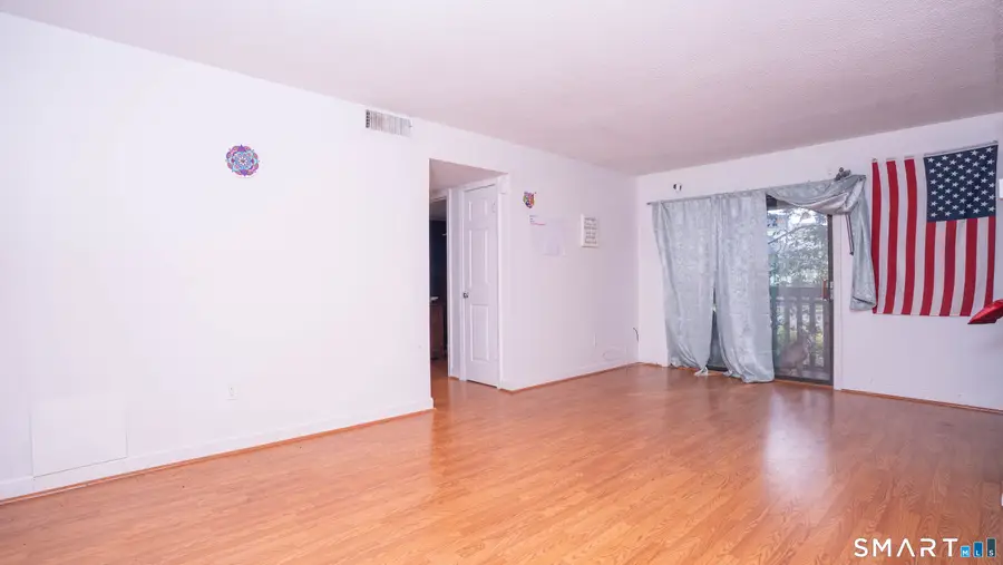 15 Woodsedge Drive #3C, Newington, CT 06111 - #2