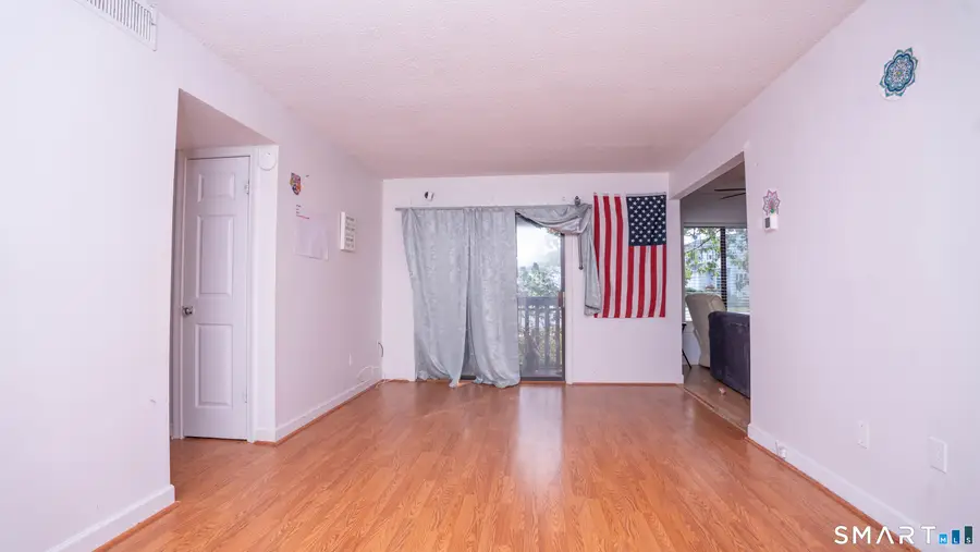 15 Woodsedge Drive #3C, Newington, CT 06111 - #3