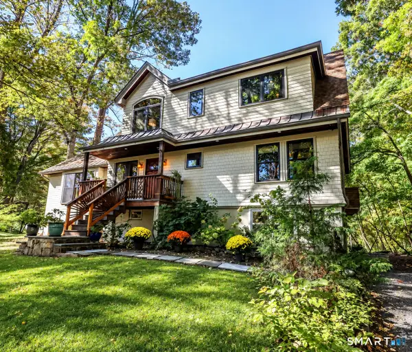81 Lakeside Drive, Ridgefield, CT 06877