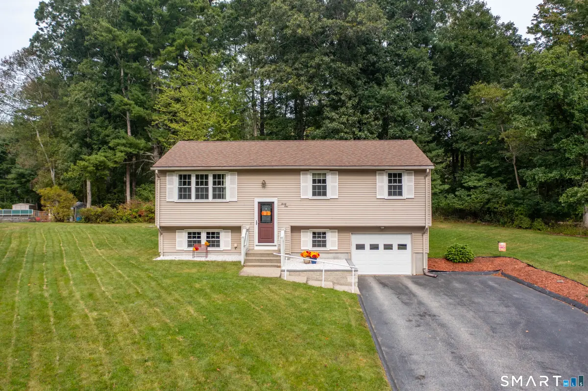 31 Saint Peters Court, Putnam, CT 06260 - #1