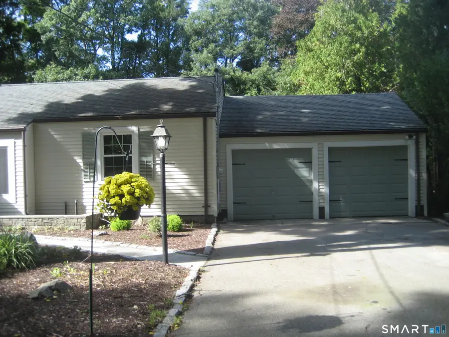 60 Mohegan Road, Norwich, CT 06360 - #3