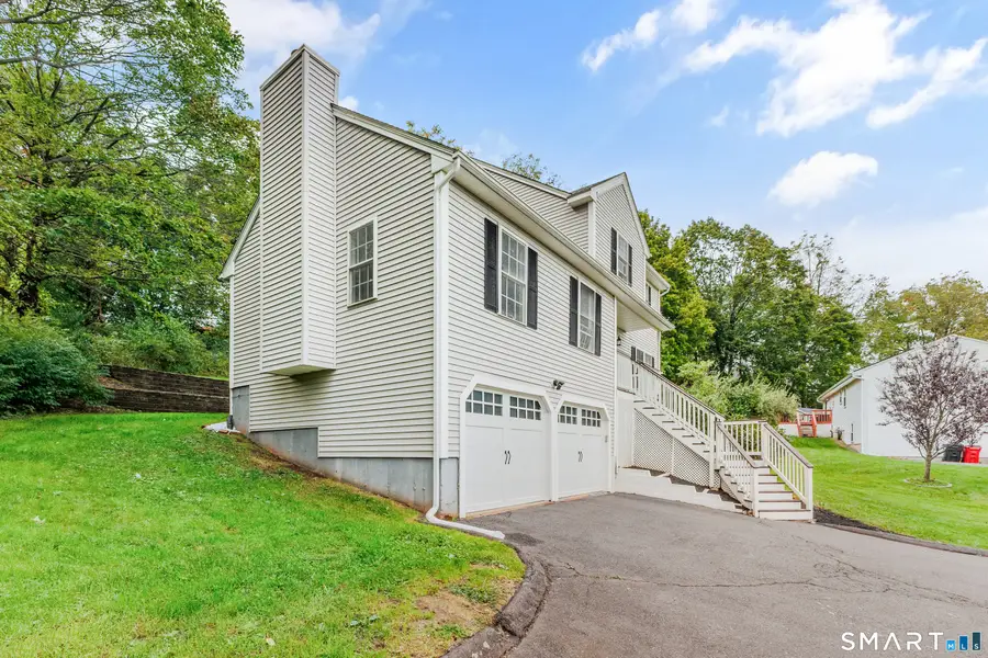 35 Lou Ann Terrace, Meriden, CT 06450 - #3