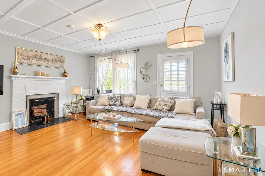 18 Robin Road #1, West Hartford, CT 06119 - #3