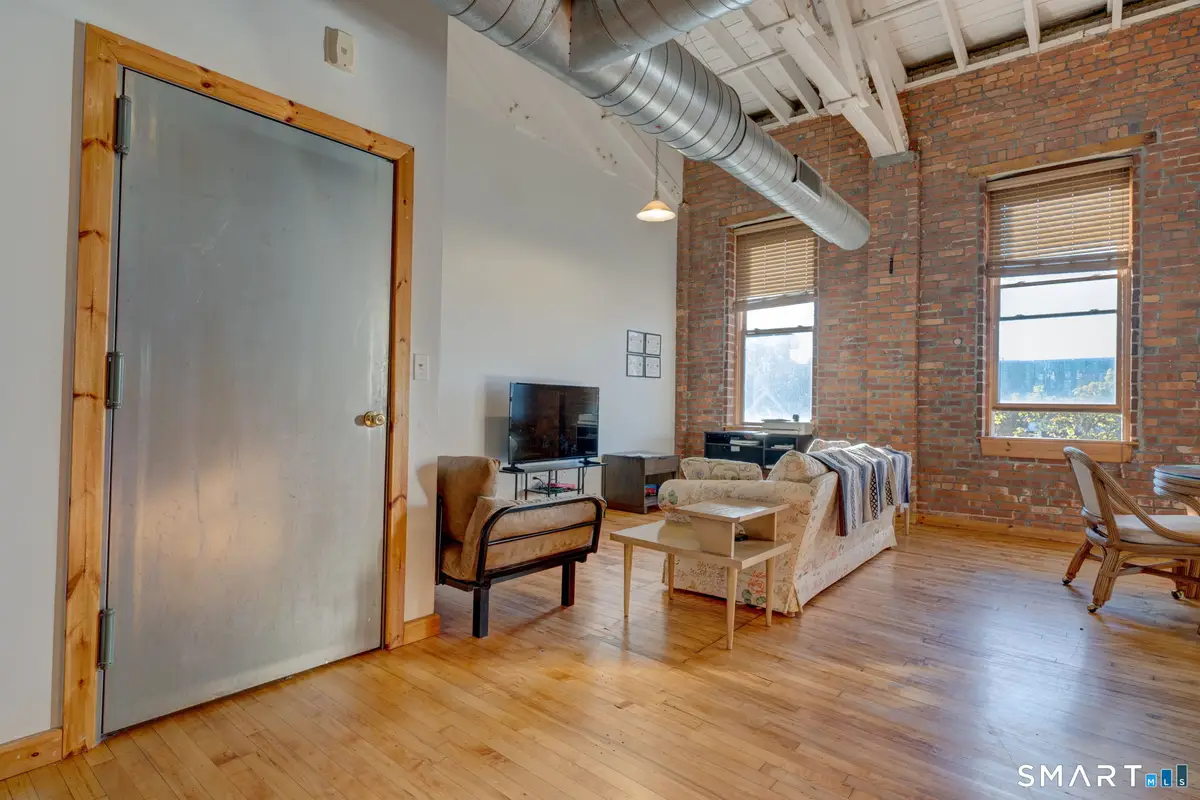 325 Lafayette Street #3302, Bridgeport, CT 06604 - #1
