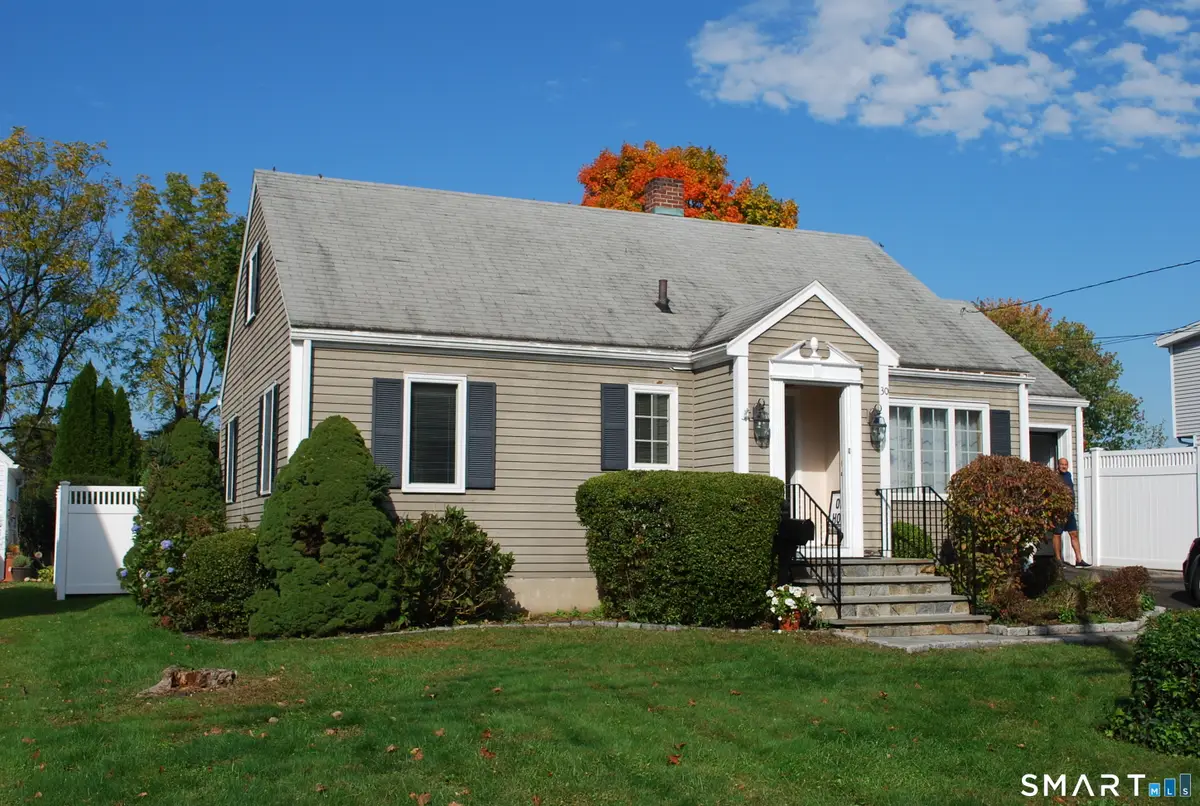 30 Bellmere Avenue, Stamford, CT 06906 - #1
