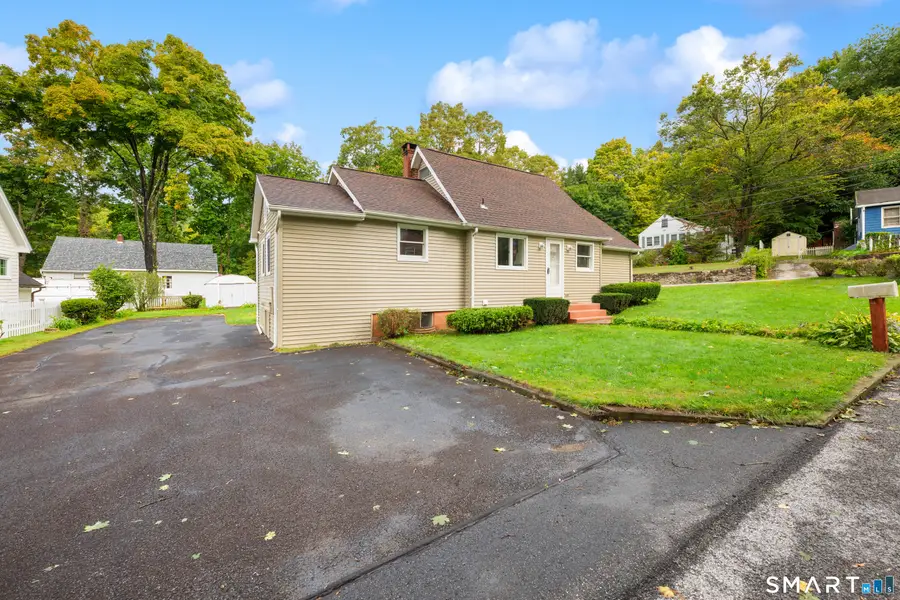 8 Hillside Road, Southbury, CT 06488 - #3