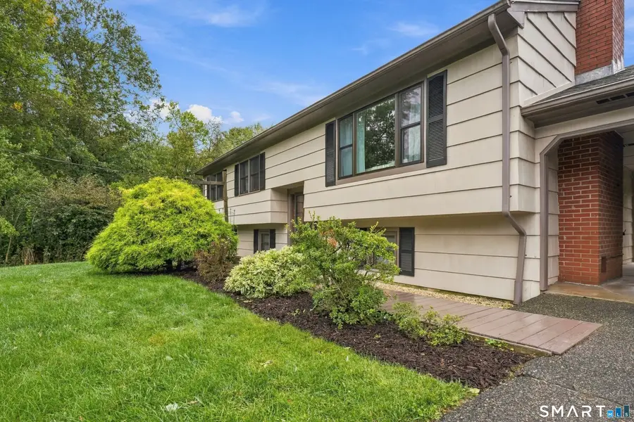 30 Dellwood Drive, Milford, CT 06460 - #2