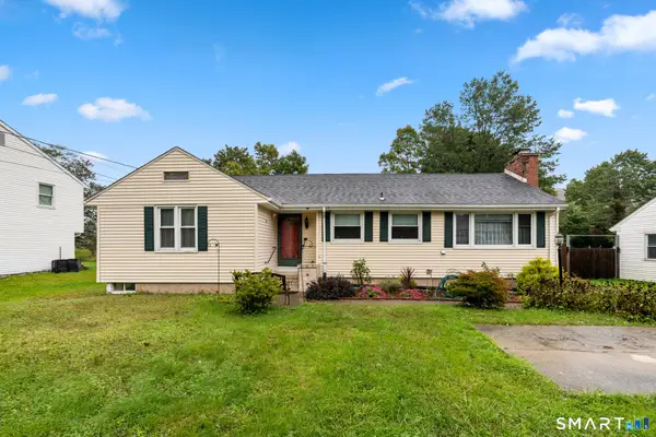 1781 Litchfield Turnpike, Woodbridge, CT 06525