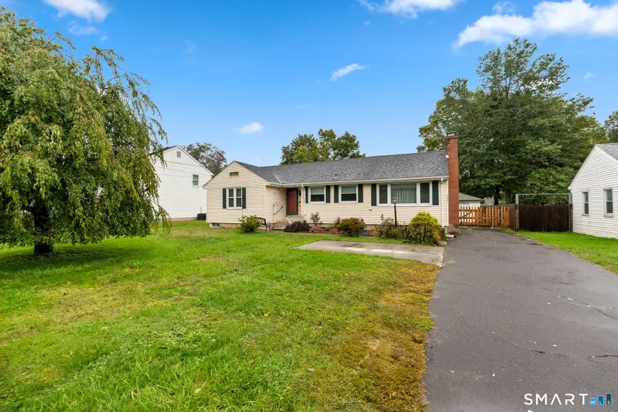 1781 Litchfield Turnpike, Woodbridge, CT 06525 - #2