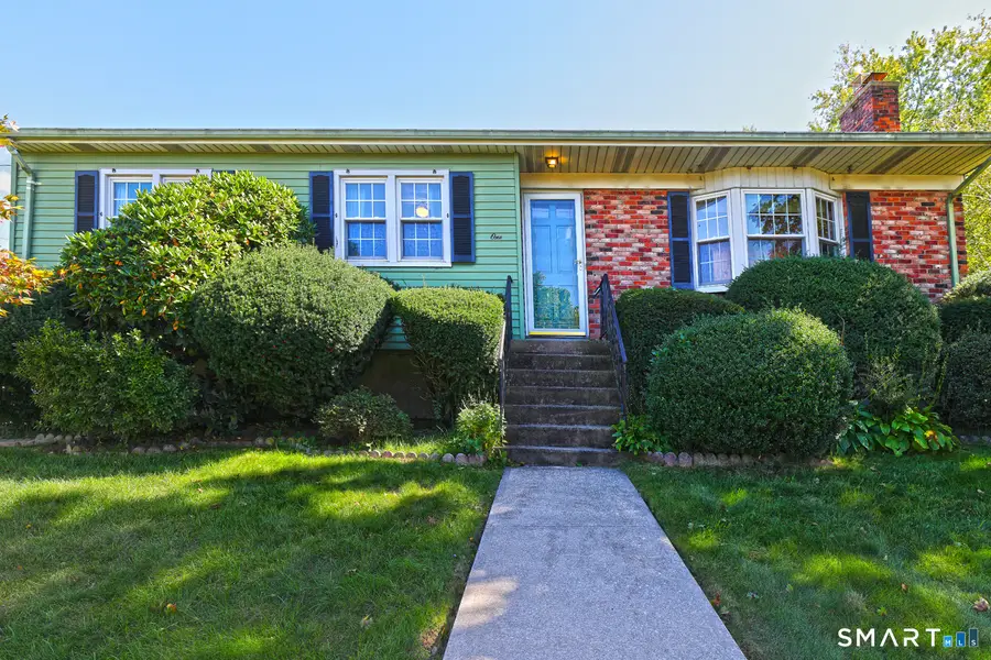1 Sunflower Circle, West Haven, CT 06516 - #2