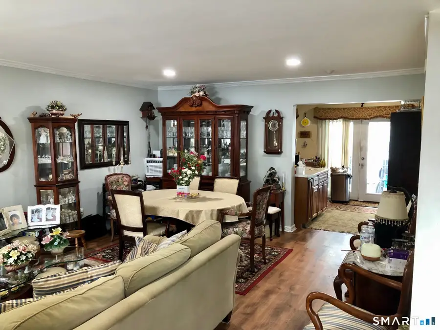 30 Yarrington Court #30, Bridgeport, CT 06607 - #3