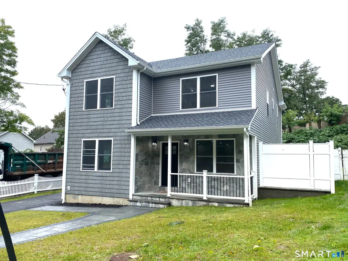 29 Michael Street, Bridgeport, CT 06606 - #1
