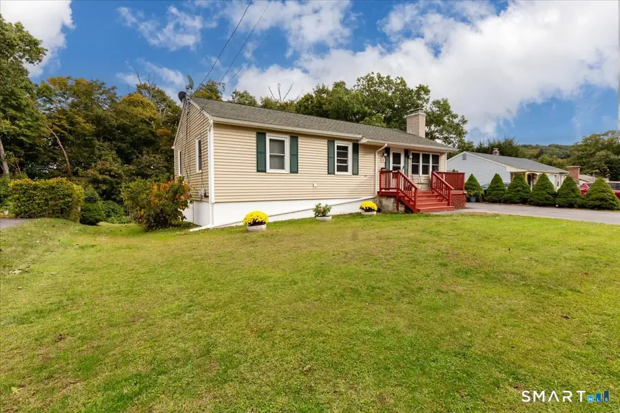37 Mcdermott Avenue, Willimantic, CT 06226 - #3