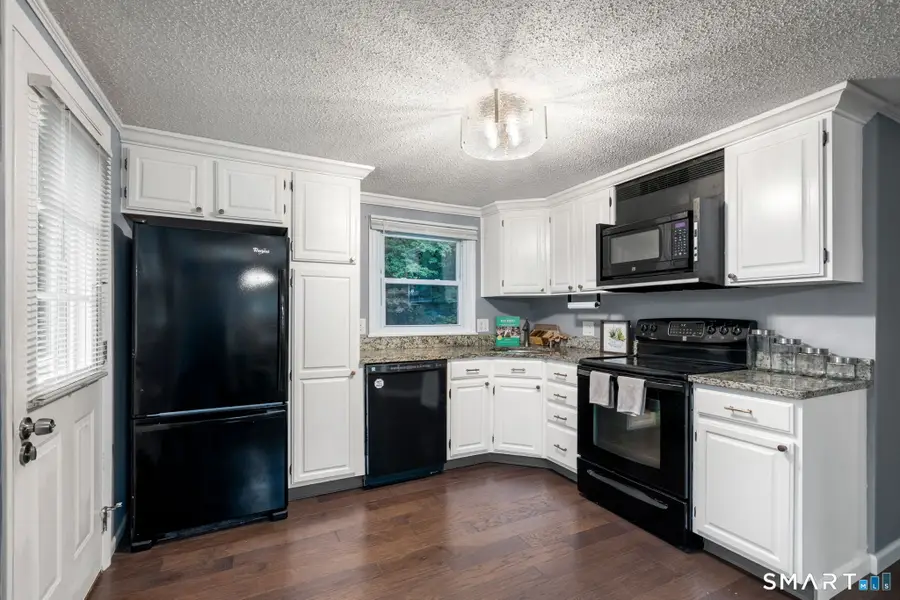 11 Arthur Avenue, Enfield, CT 06082 - #3