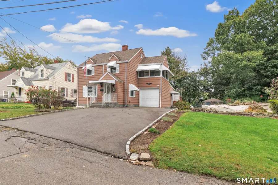 24 Oxford Street, Bridgeport, CT 06606 - #2