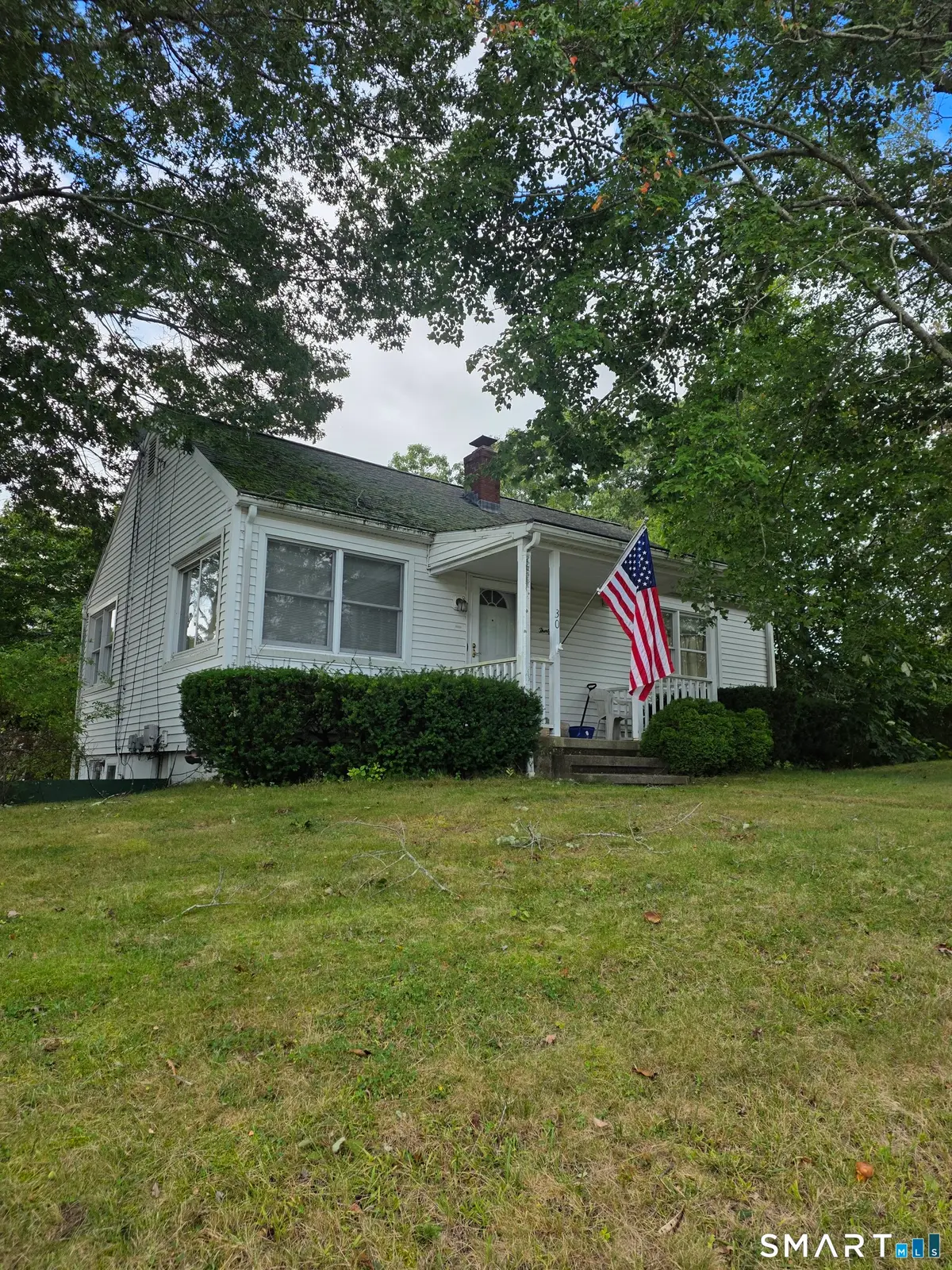 30 Ridgewood Avenue, Waterford, CT 06385 - #1