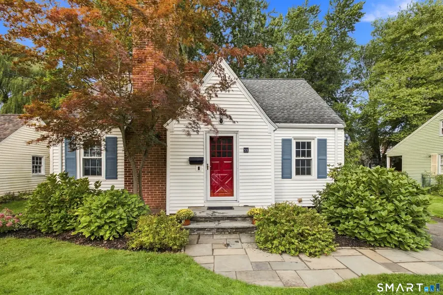 11 Farnham Road, West Hartford, CT 06119 - #2