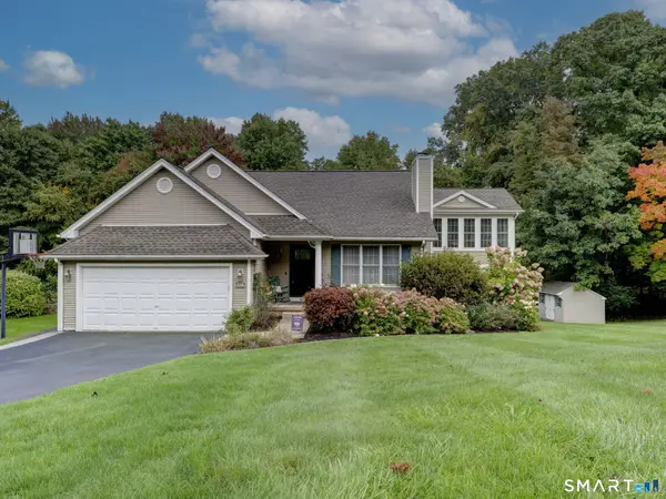 132 Folly Brook Lane, Manchester, CT 06040