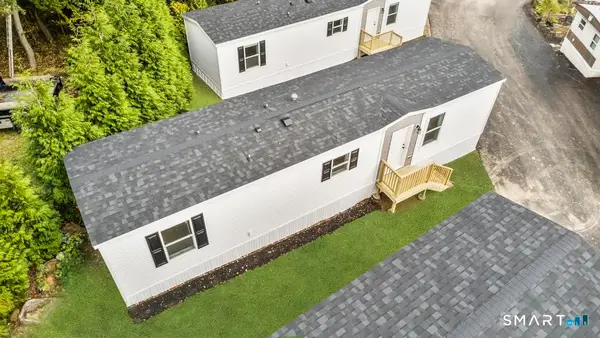 55 Sugar Street #66, Newtown, CT 06470