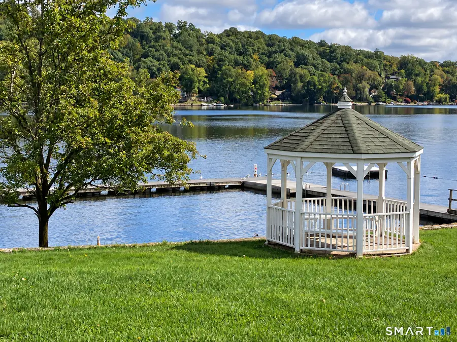 9 Keplers Way, New Fairfield, CT 06812 - #3