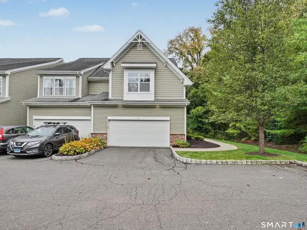 4 Bristol Terrace #4, Danbury, CT 06810