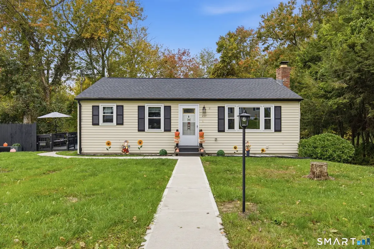 237 Chestnut Hill Avenue, Waterbury, CT 06704 - #1