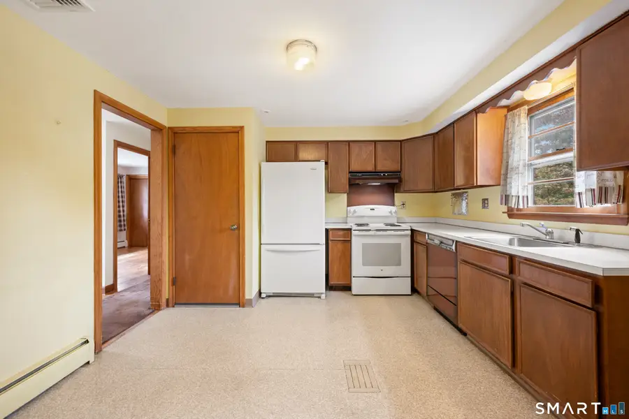 203 Fairlane Drive, Wethersfield, CT 06109 - #2