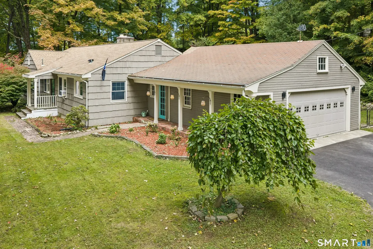 27 Hattertown Road, Newtown, CT 06470 - #1