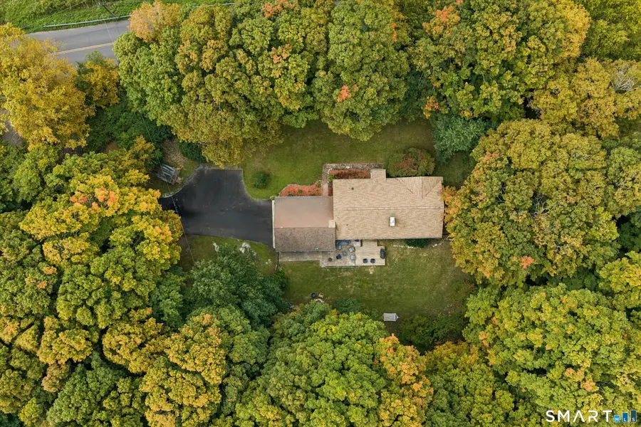 27 Hattertown Road, Newtown, CT 06470 - #2