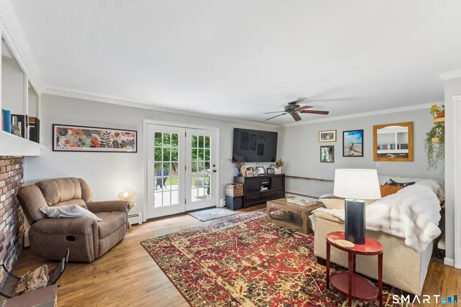 27 Hattertown Road, Newtown, CT 06470 - #3