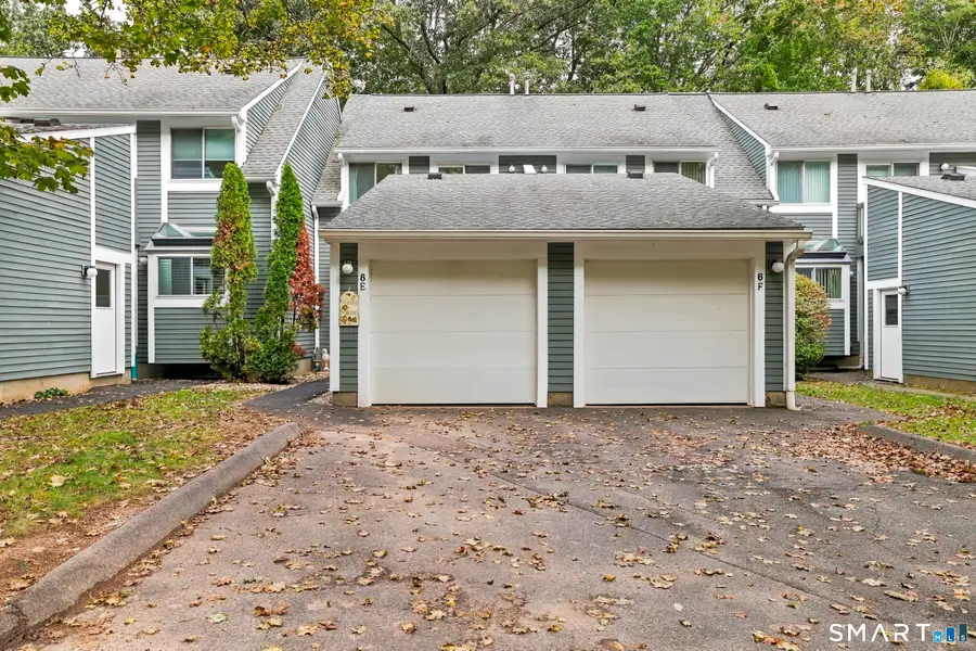 126 Hopmeadow Street #8E, Weatogue, CT 06089 - #2