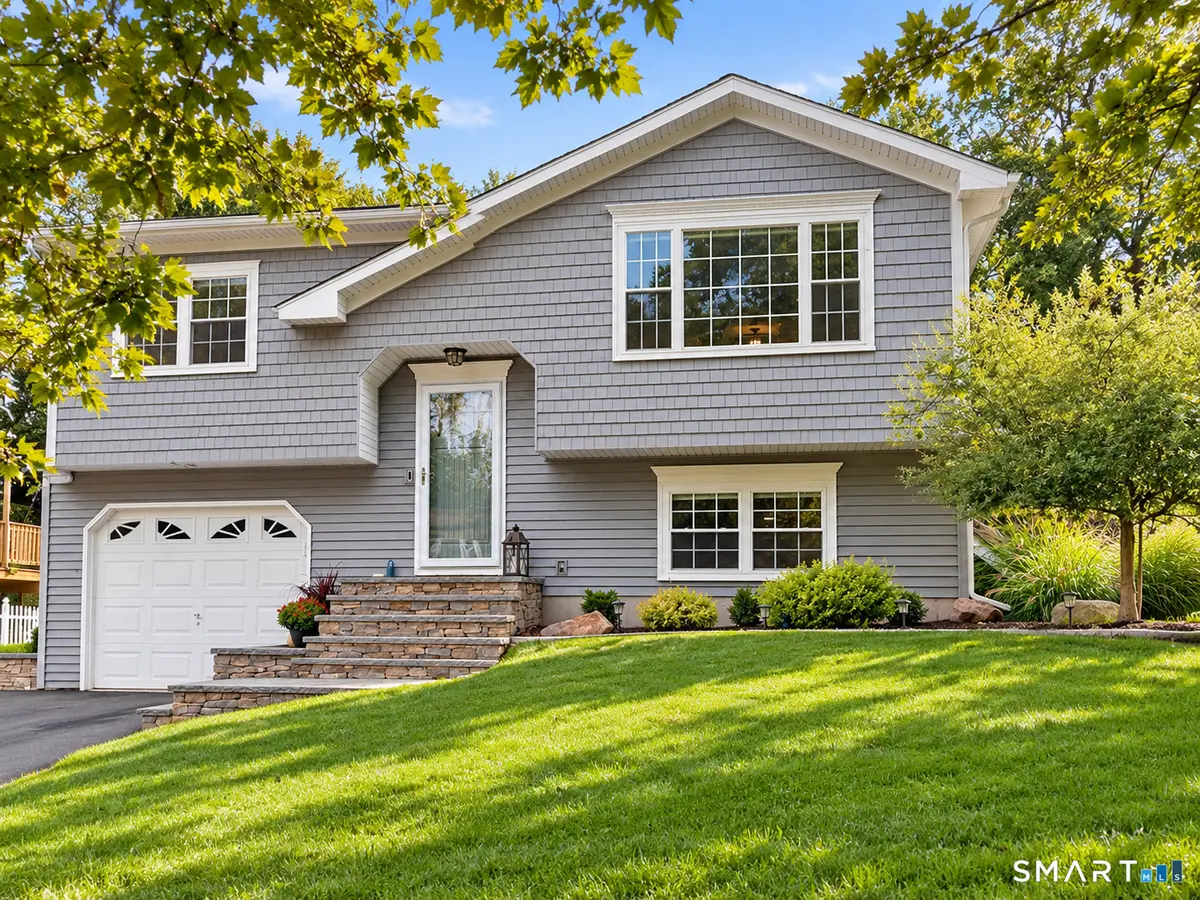 130 Meetinghouse Ridge, Meriden, CT 06450 - #1
